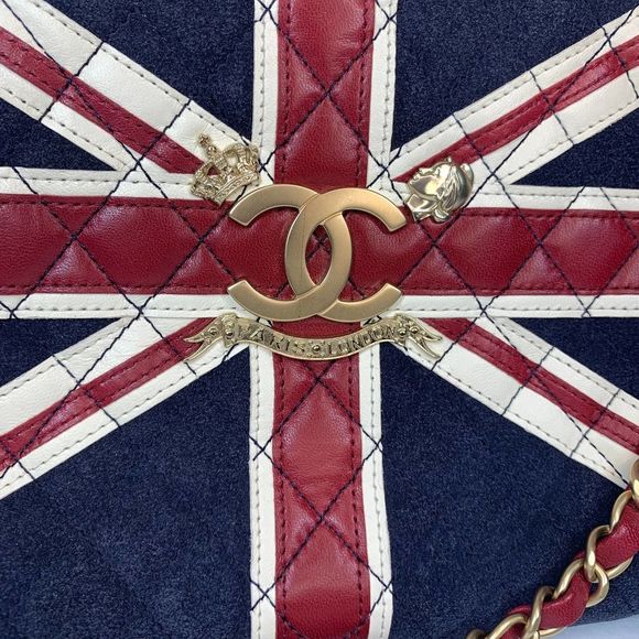 โโ CHANEL Union Jack UK Bag British Flag suede vintage London CC Shoulder/clutch - Picture 6 of 16
